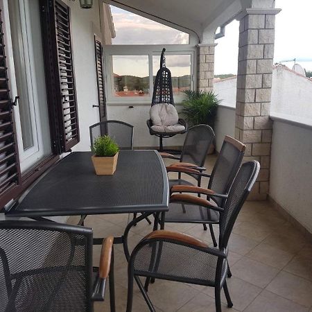 Apartment Samanta Sunny Porec Esterno foto